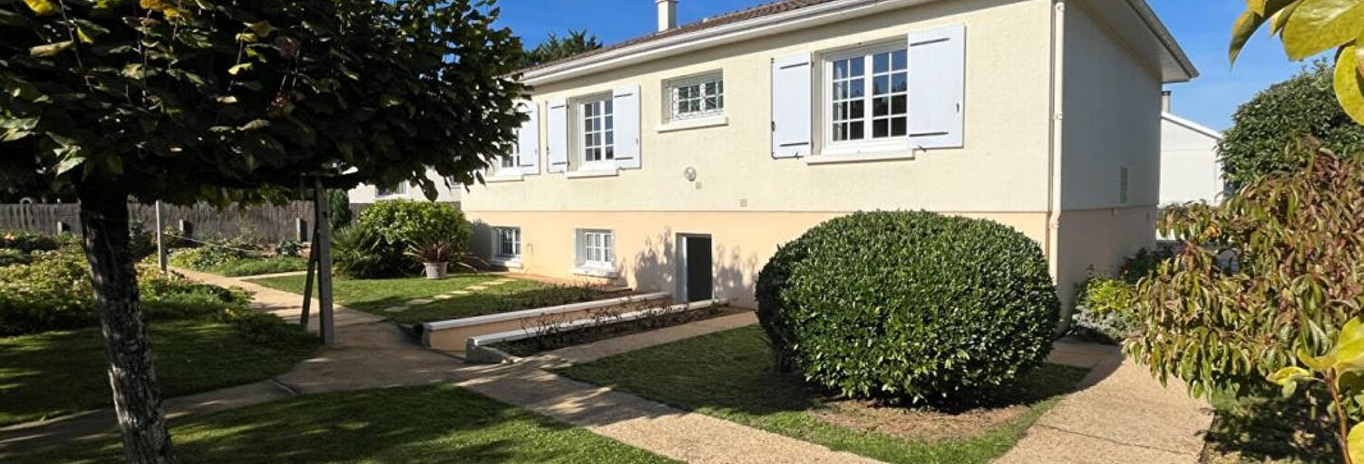 Maison 6 Pièces 132 m² à vendre à Neuville-de-Poitou (86170)