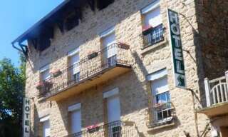 Maison 19 Pièces 576 m² à vendre à Pradelles (43420)