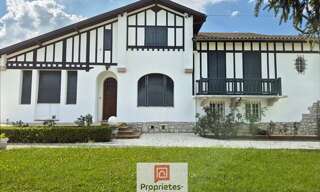 Maison 8 Pièces 179 m² à vendre à Puyoô (64270)