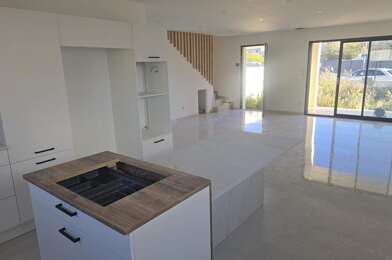 Maison 5 pièces 313000 €