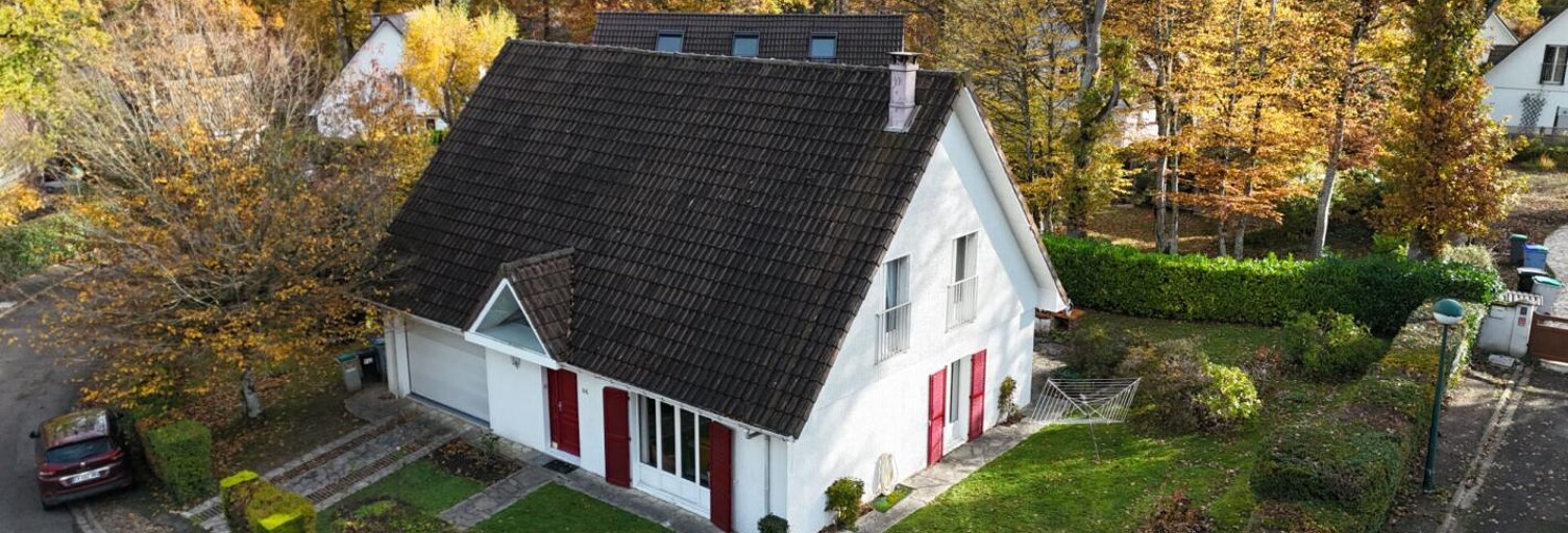 Maison 8 Pièces 181 m² à vendre à Les Essarts-le-Roi (78690)