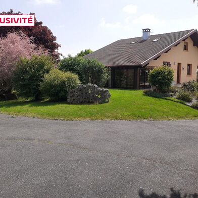 Maison 6 pièces 330500 €