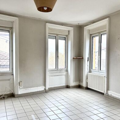 Appartement 4 pièces 149000 €