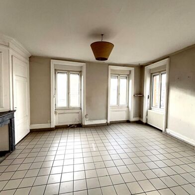 Appartement 4 pièces 149000 €