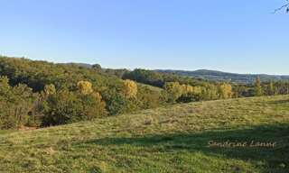 Terrain  1973 m² à vendre à Saint-Pantaléon-de-Larche (19600)