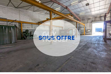 Commerce  700000 €