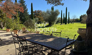 Maison 20 Pièces 680 m² à vendre à Althen-des-Paluds (84210)