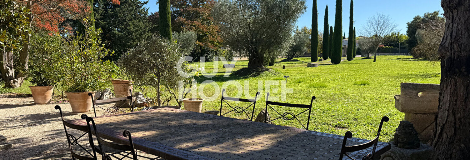 Maison 20 Pièces 680 m² à vendre à Althen-des-Paluds (84210)