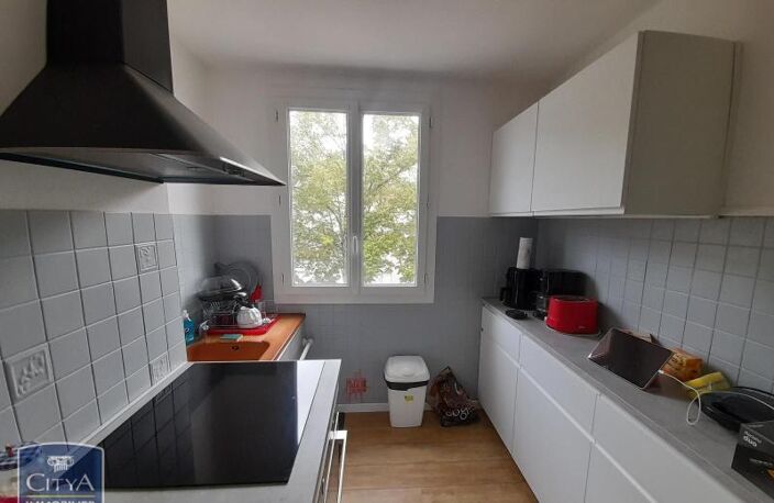 Location appartement 3 pièces 56 m² à Tours (37000) — photo 3
