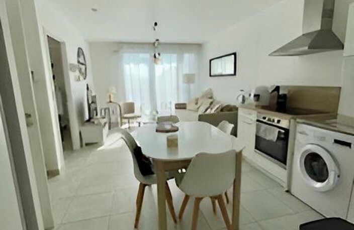 Location appartement 2 pièces 41 m² à Tours (37100) — photo 2