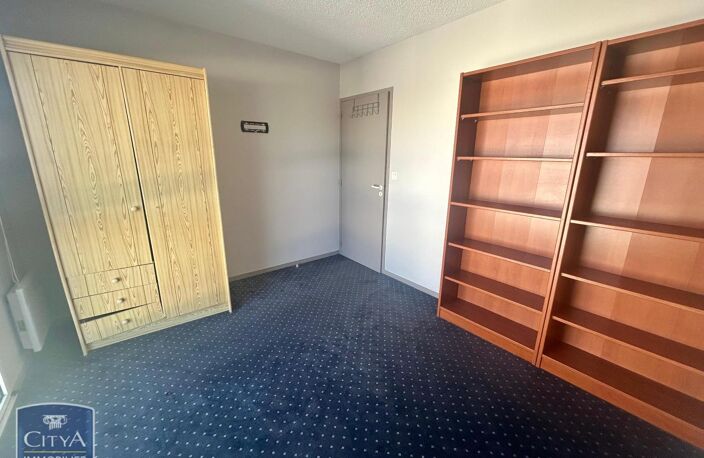 Location appartement 2 pièces 54 m² à Cholet (49300) — photo 4