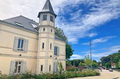 Commerce  638000 €