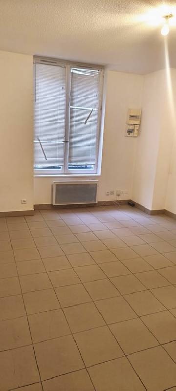 Location Studio 21 m² à Lyon 3 624 ¤ CC /mois