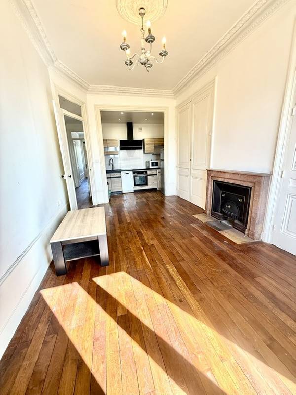 Location T3 68 m² à Caluire-Et-Cuire 1 147 ¤ CC /mois