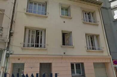 Immeuble  205000 €