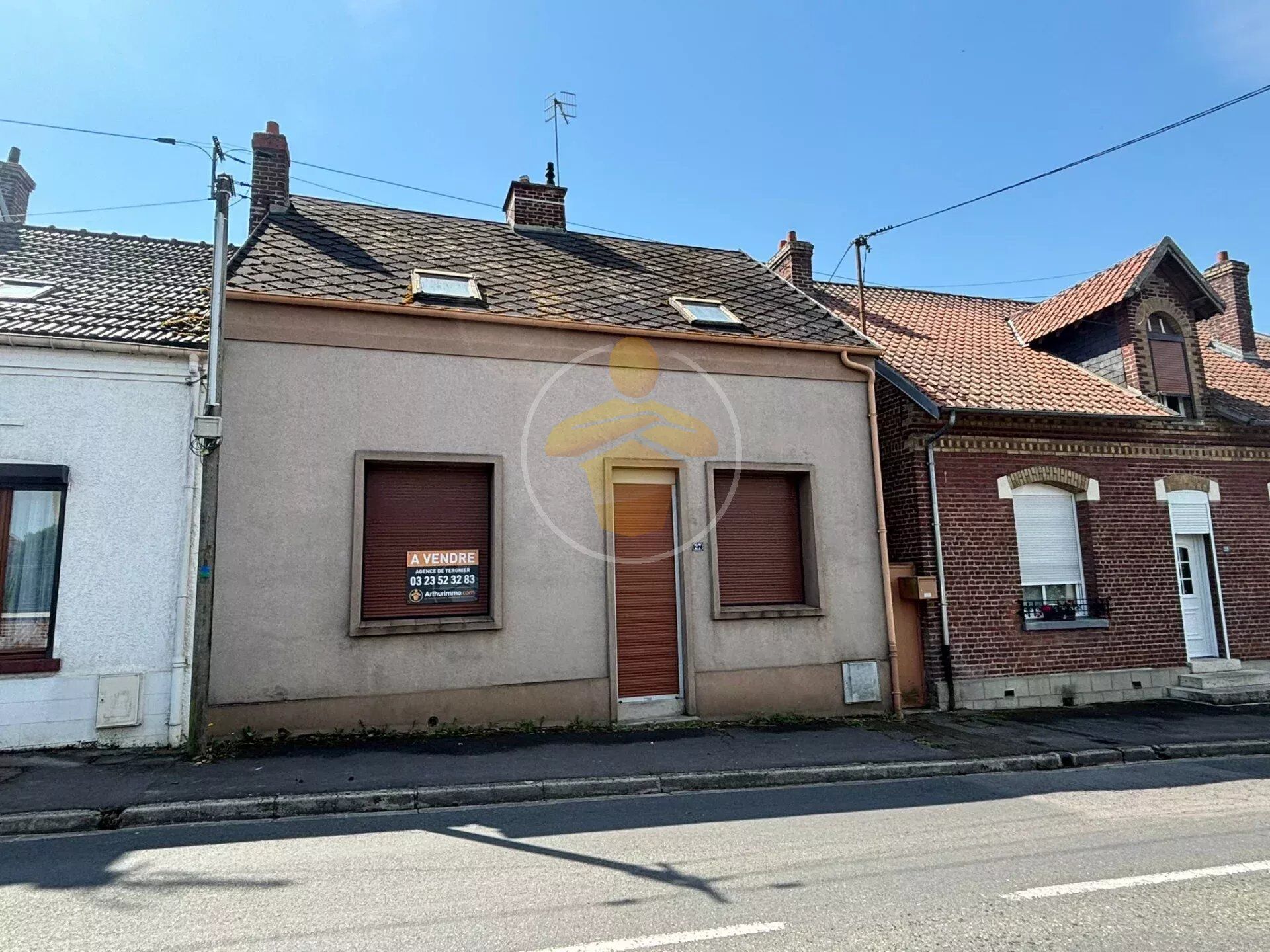 Maison 7 pièces 136 m² · à Sinceny · 136 m² · 90 000 €