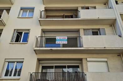 Appartement 4 pièces 128000 €