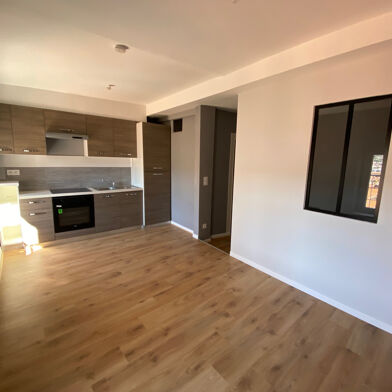 Appartement 1 pièces 560 €