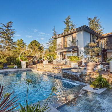 Maison 8 pièces 1870000 €