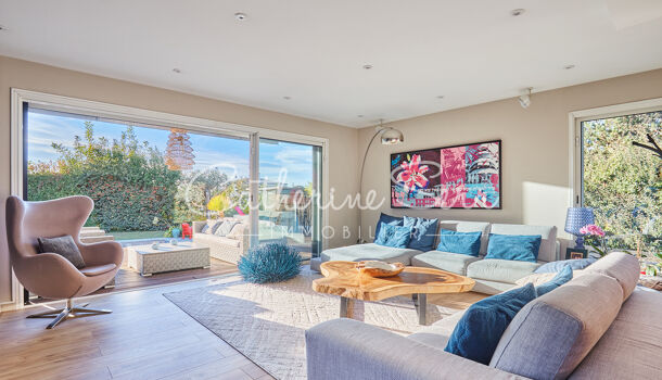 Villa / Maison 8 pièces  à vendre Puyricard 13540