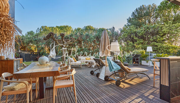 Villa / Maison 8 pièces  à vendre Puyricard 13540