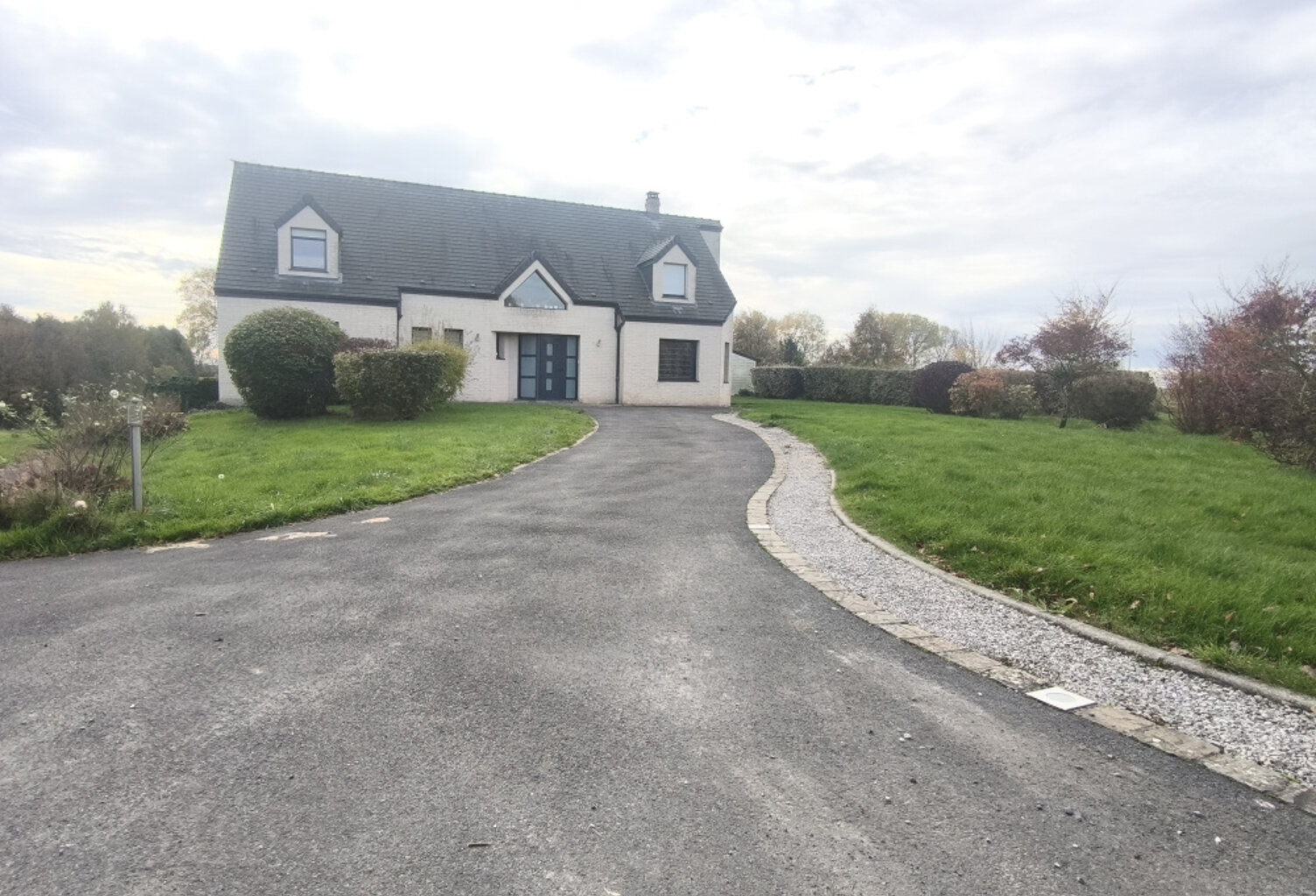 Maison semi-plain-pied de 245 m2,  Secteur d'Aubigny-en-Arto — photo 1