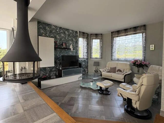 Maison semi-plain-pied de 245 m2,  Secteur d'Aubigny-en-Arto — photo du bien