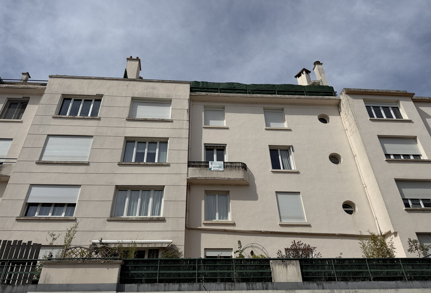 F4 secteur Mairie avec garage — photo 1