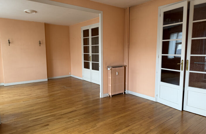 F4 secteur Mairie avec garage — photo 5