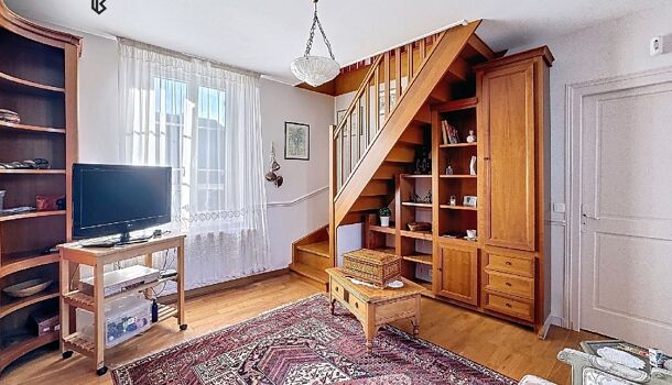 Villa / Maison 7 pièces  à vendre Saint-Brice-Courcelles 51370