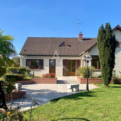 Maison 7 pièces 329500 €