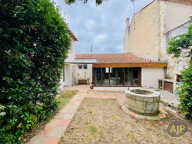 Maison de ville en pierres avec jardinet et garage ! — photo 3