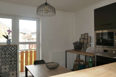 Appartement 3 pièces 235000 €