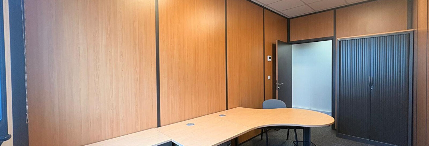 Bureau 1 Pièce 11 m² à louer à Cagnes-sur-Mer (06800)