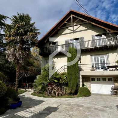 Maison 8 pièces 1430000 €
