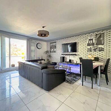 Appartement 3 pièces 145000 €