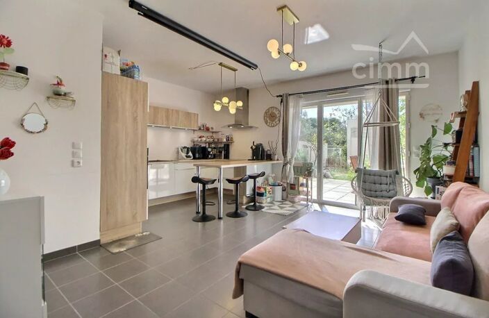 OVALIE, Appartement duplex T4 de 91m² avec 2 jardins privatifs, — photo 2