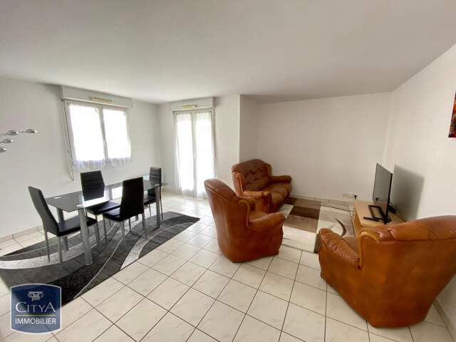 Appartement 3 pièces 66 m² à La Riche — photo du bien