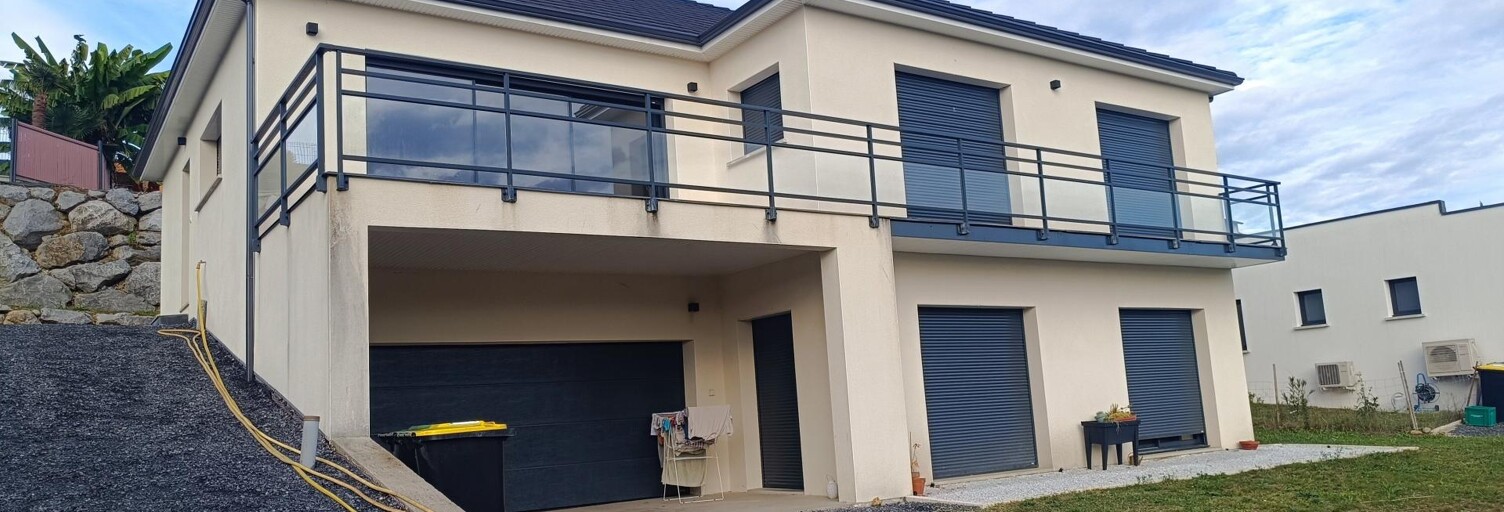 Maison 7 Pièces 200 m² à vendre à Sauvagnon (64230)