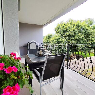 Appartement 4 pièces 147900 €