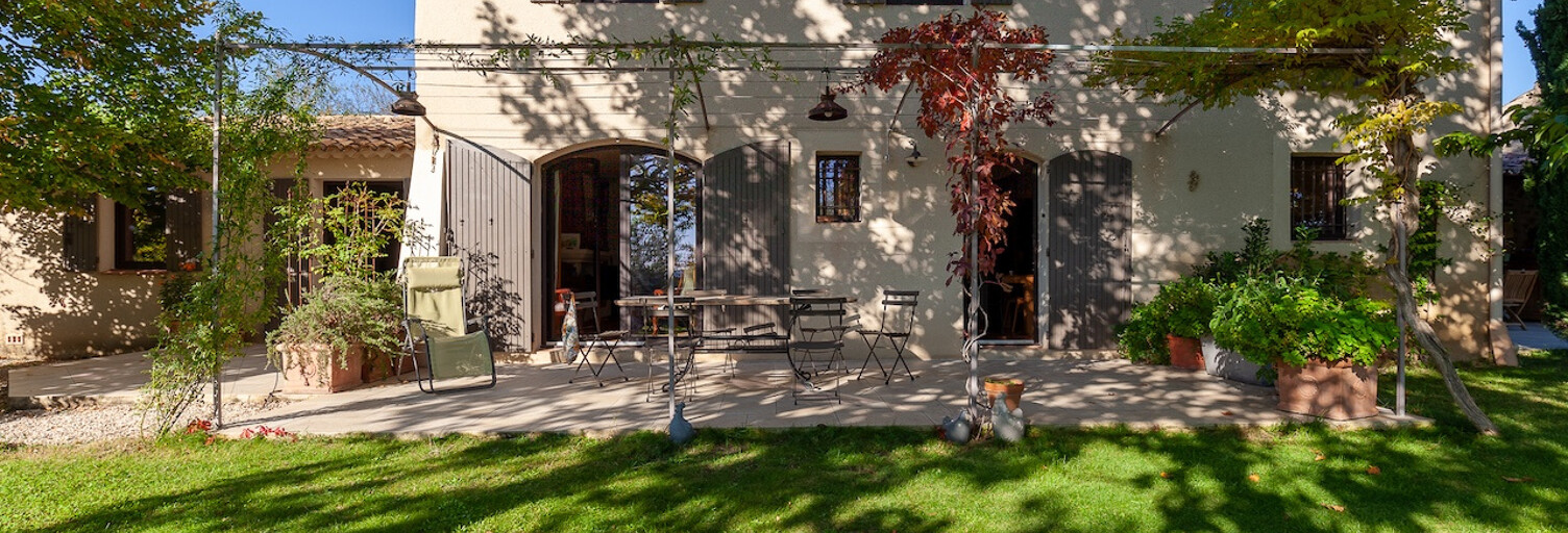 Maison 7 Pièces 210 m² à vendre à Vaugines (84160)
