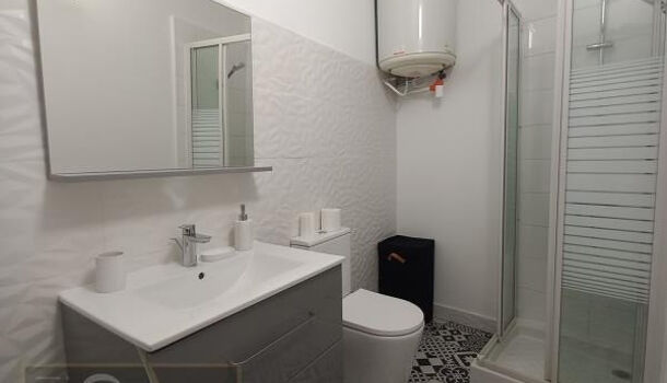 Appartement 2 pièces  à louer Aubagne 13400