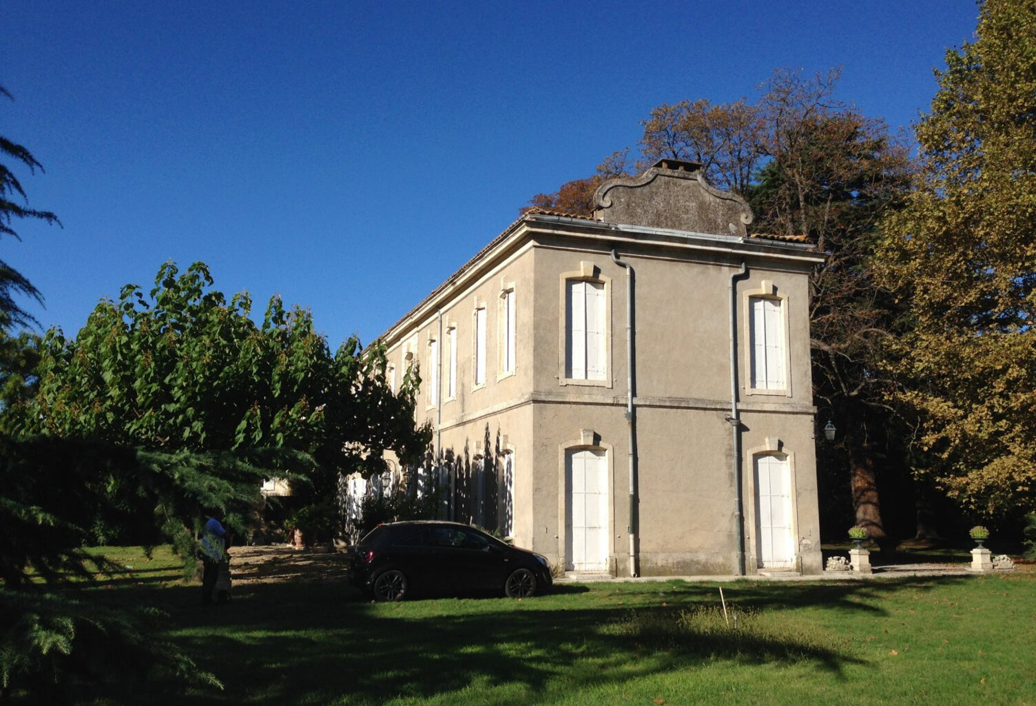 Demeure bourgeoise dans un écrin de verdure — photo 1