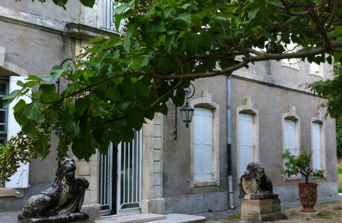 Demeure bourgeoise dans un écrin de verdure — photo 3