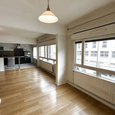 Appartement 4 pièces 205200 €