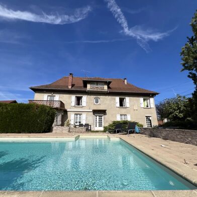 Maison 7 pièces 395000 €