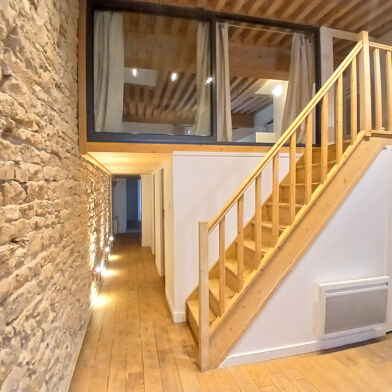 Appartement 4 pièces 630000 €