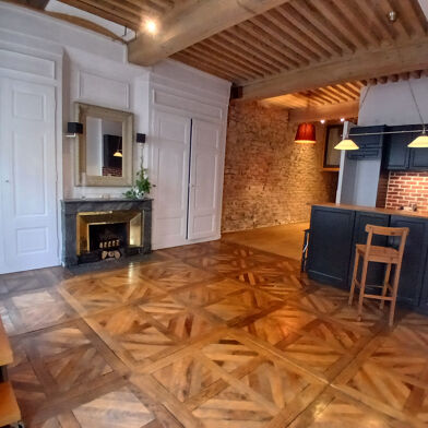 Appartement 4 pièces 630000 €