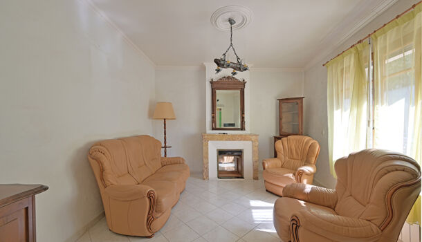 Maison de Village  8 pièces  à vendre Aimargues 30470