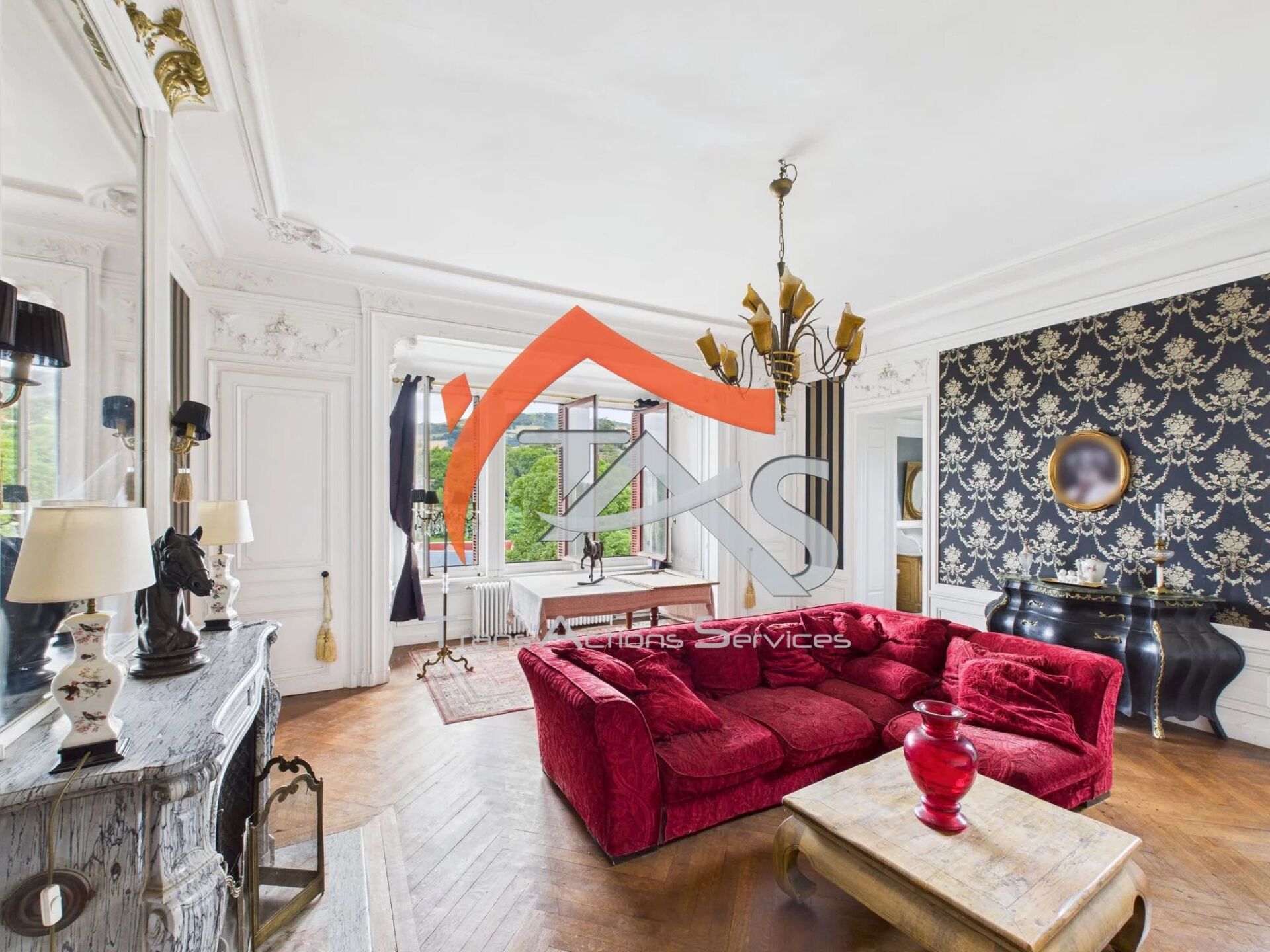 Appartement 5 pièces 165 m² · à Saint-Chamond · 165 m² · 129 000 €